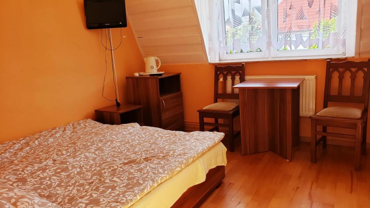Willa Wega - Pokoje Goscinne I Domki Sianozety Luaran gambar